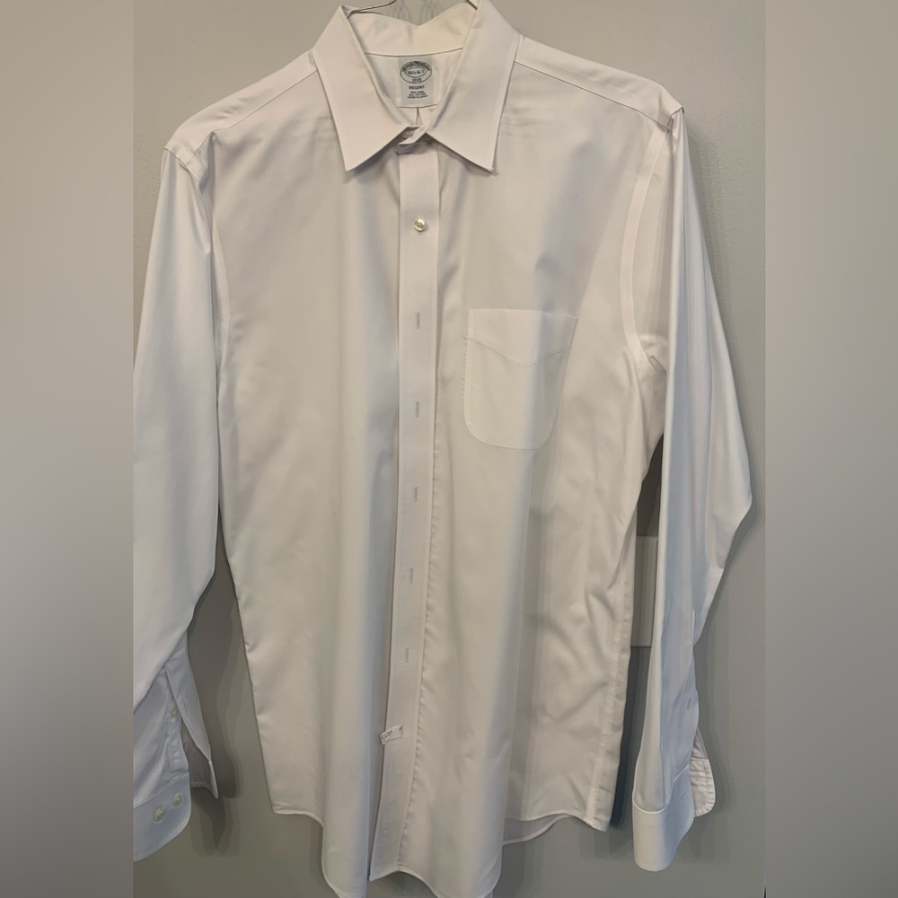 Brooks Brothers Mens Dress Shirt, white; Good condition